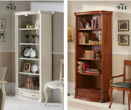 elegantes Bücherregal in klassischer Kirschholz mit Glastüren elegantes Bücherregal in klassischer Kirschholz mit Glastüren