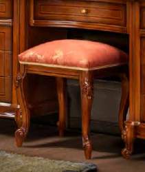 Polster-Hocker-klassisches Design